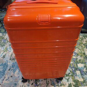 BEIS RED LARGE CHECK IN 31"